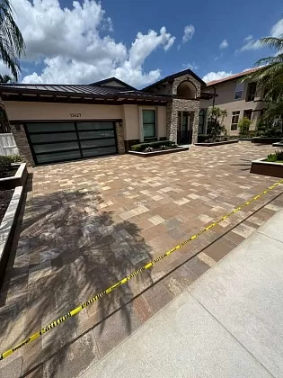 Restored Elegance - Photo 8