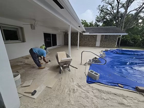Hollywood Residence - Photo 10