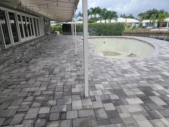 Full replacement in Palm Beach - Photo 10