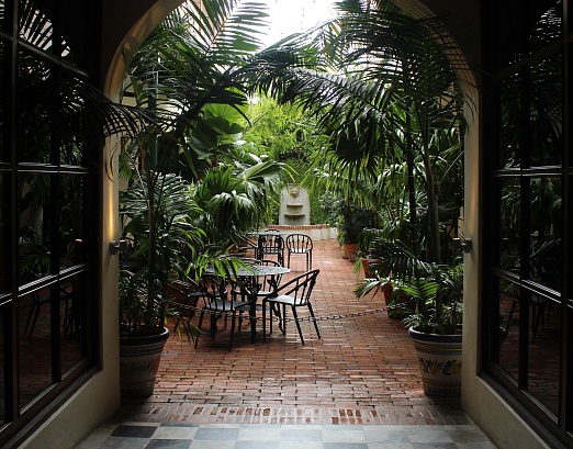 How to maintain brick paver